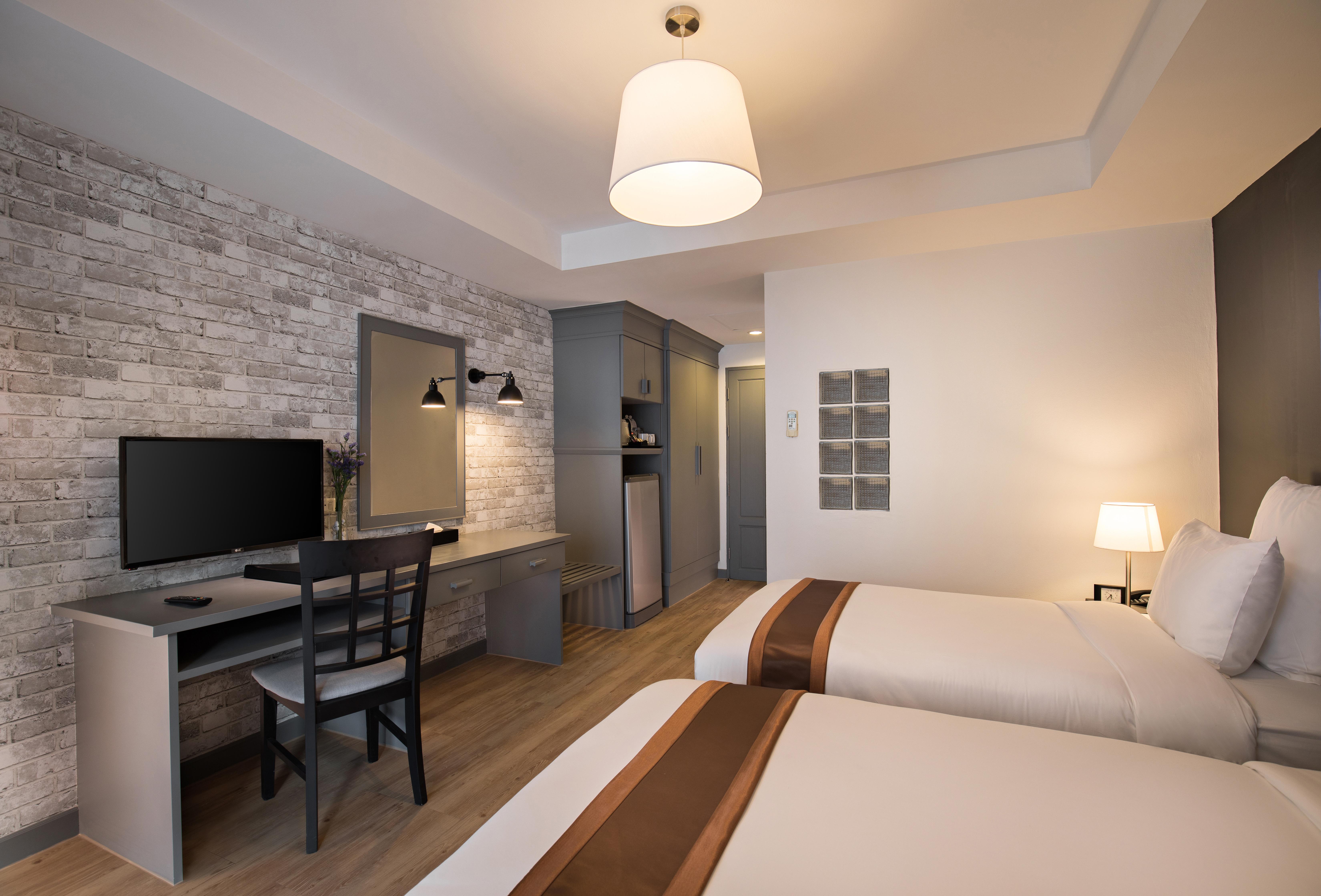 Journeyhub Pattaya Central Екстериор снимка